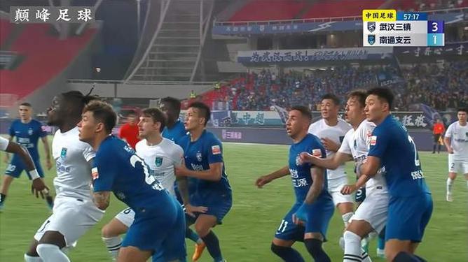 红黑军团实力远超预期，联赛成绩亮眼